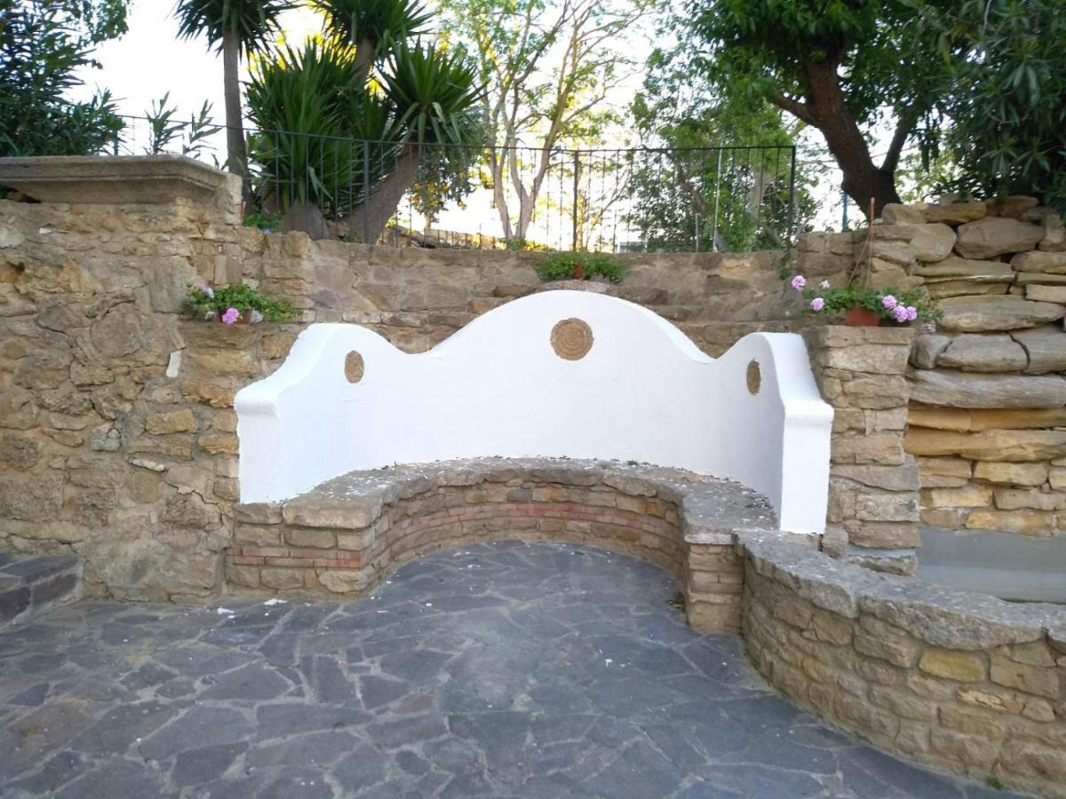 Casale Di Benedetto Hotell Caltagirone Eksteriør bilde